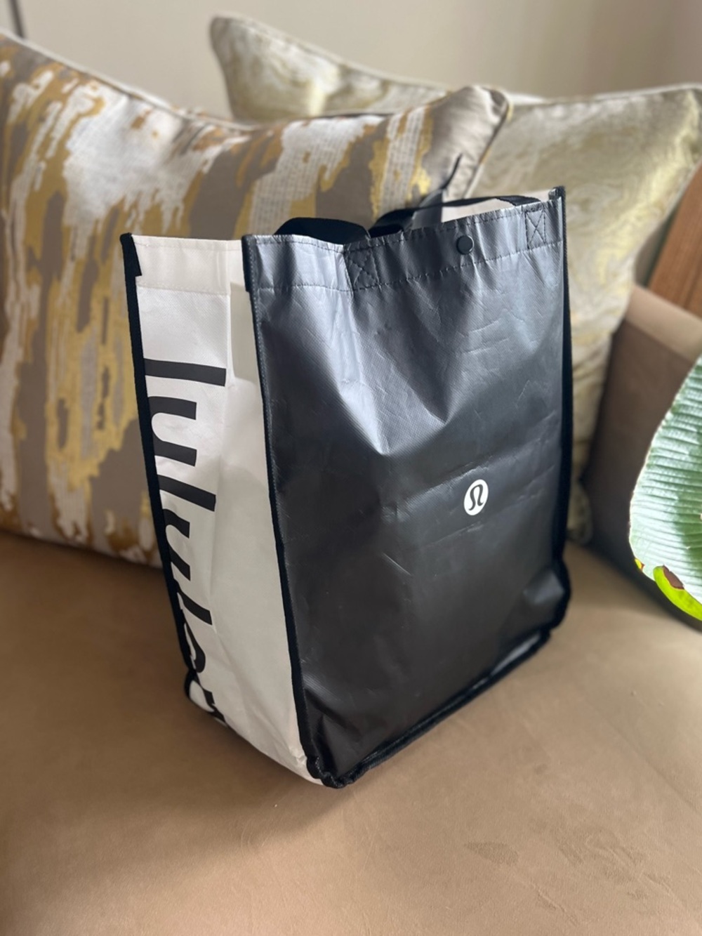 Lululemon Reusable Shopping Tote Bag Black White Logo | Gym Travel Bag - Picture 3 of 8